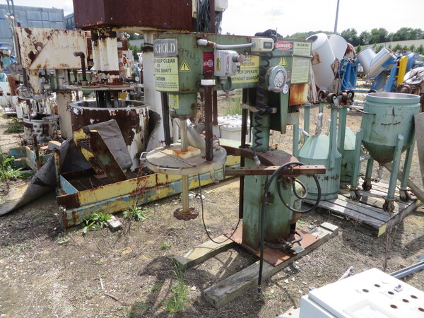 Schold, 20 gallon Stainless Steel post mixer, 5 HP variable speed belt drive, open top/cone bottom - Image 6