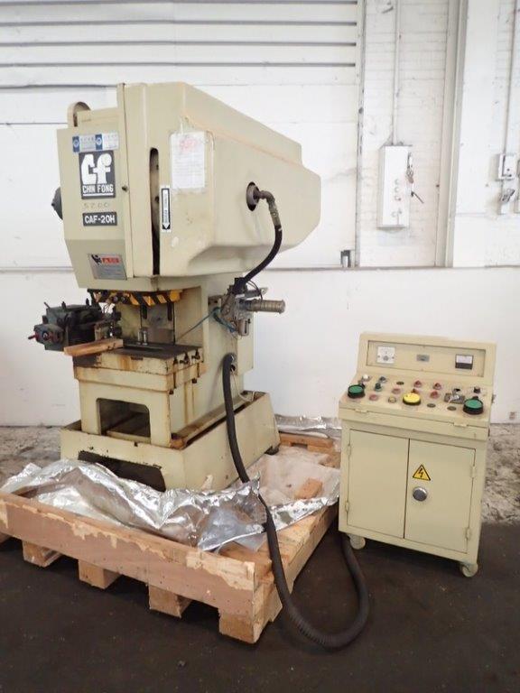 20 Ton, Chin Fong #CAF-20H, 1.18" stroke, 7.6" Shut Height, 200-400 SPM, 20" x12" bed, 2006 - Image 1