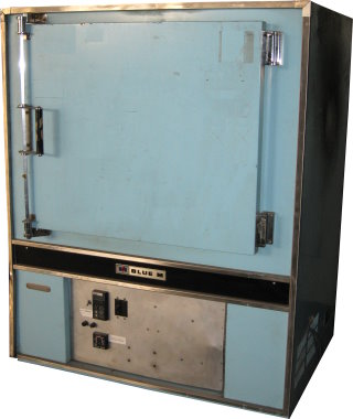 25" width x 20" D x 20" H Blue M #POM7-256C, batch oven, 650°F, 240 V., 1 phase, 27 amps - Image 1