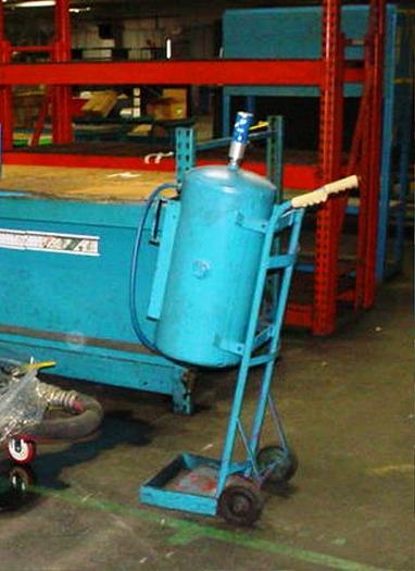 Royal Pneuvac Liquid Vacuum Unit - Dolly Mounted Air Operated - Image 1