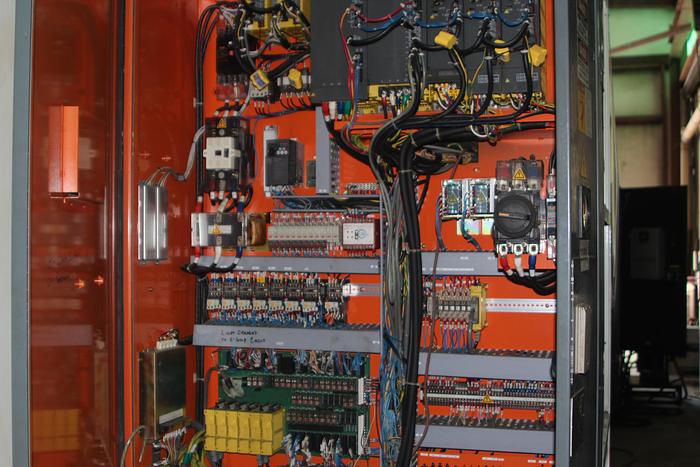 Kitamura #MyCenter-5X-APC, CNC vertical machining center, 30 automatic tool changer, 44" X, 22" Y, 22" Z - Image 9