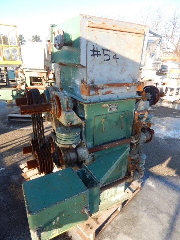 Koppers #9x18, mill, 2 sets of rolls, 10 HP, includes vibratory feeder - Image 8