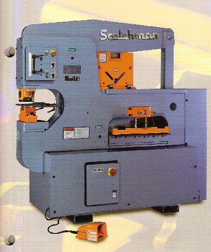 6" x 6" x 1/2" Scotchman #12012-24M, hydraulic ironworker, 120 ton, 12" throat, punch jog Control electric - Image 2