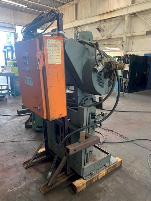 18 Ton, Tishken #COT-6, tilt type cut-off, 2 stroke, 3 HP, 1200 RPM, 5-Axis adjustable base, #10881 - Image 5