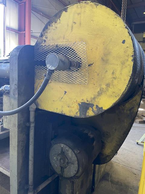 1/2" x 6' Herr Voss #0806, 18" throat, 40 SPM, 7 holddowns, 36" front operated power back gauge, 15 HP - Image 7
