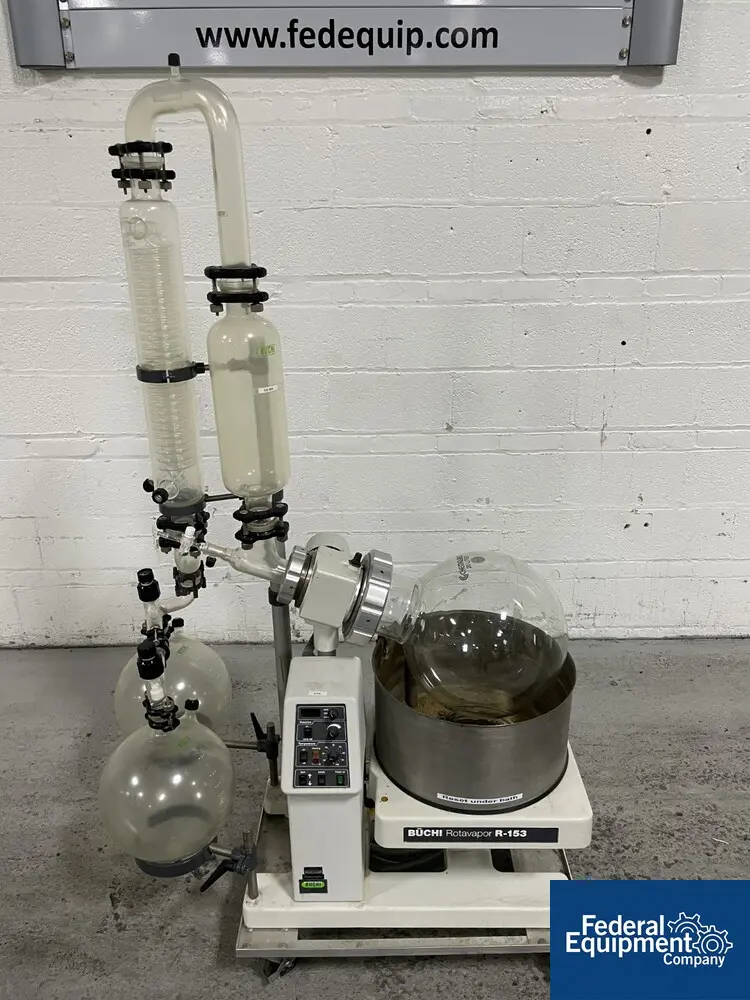 Buchi RotaVapor #R-153 evaporator, 20 L & 10 L flask, coil evaporator condenser, glass construction - Image 3