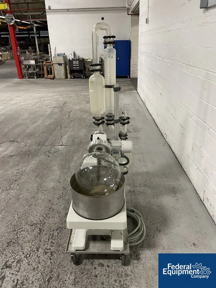 Buchi RotaVapor #R-153 evaporator, 20 L & 10 L flask, coil evaporator condenser, glass construction - Image 4