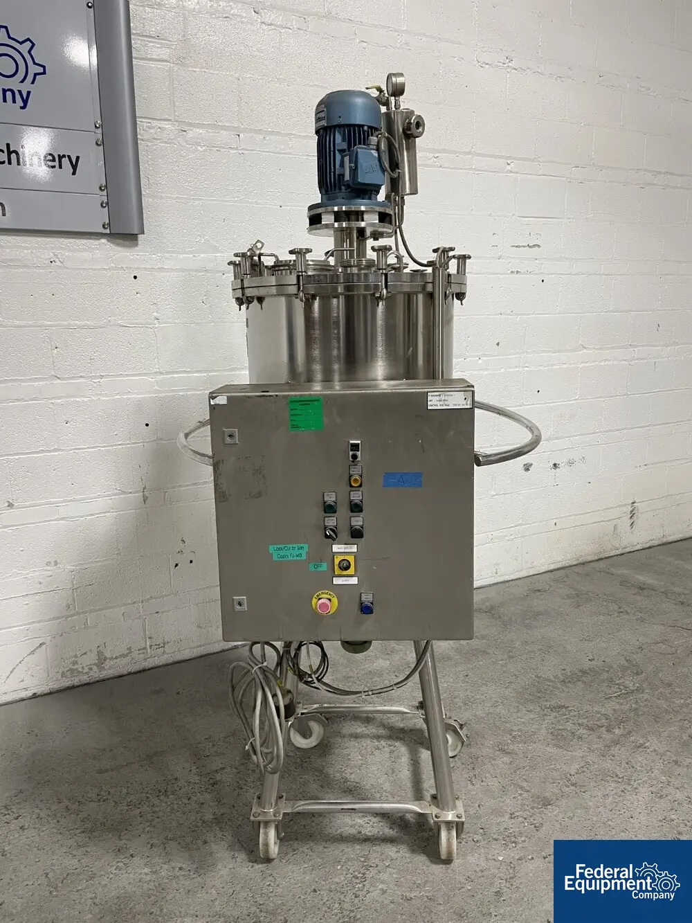 52 gallon Packo Mix Tank, Stainless Steel, 24" x 32", 6 psi at 212F, 55 kw agitator (no shaft), 230/400 volt - Image 3