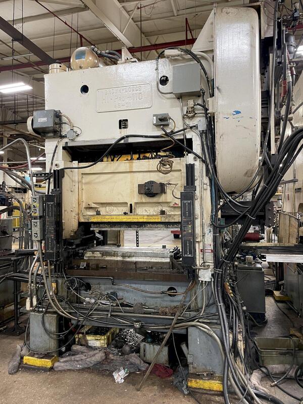 110 Ton, Brown & Boggs #HP2-110, straight side double crank, 1.5" stroke, 18" Shut Height, 4" adjustment, 70 - Image 3