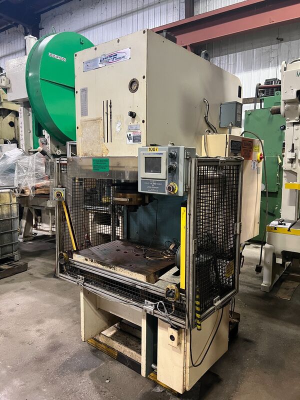 75 Ton, Neff #DF75-15M, hydraulic press, 10" stroke, 24" daylight, 10" throat, 31" x23" bed, 15 HP, 1997 - Image 1
