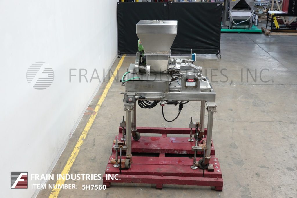 Fitzpatrick #DAS06, Stainless Steel hammermill, with 22" long x 22" wide x 17" deep hopper - Image 4