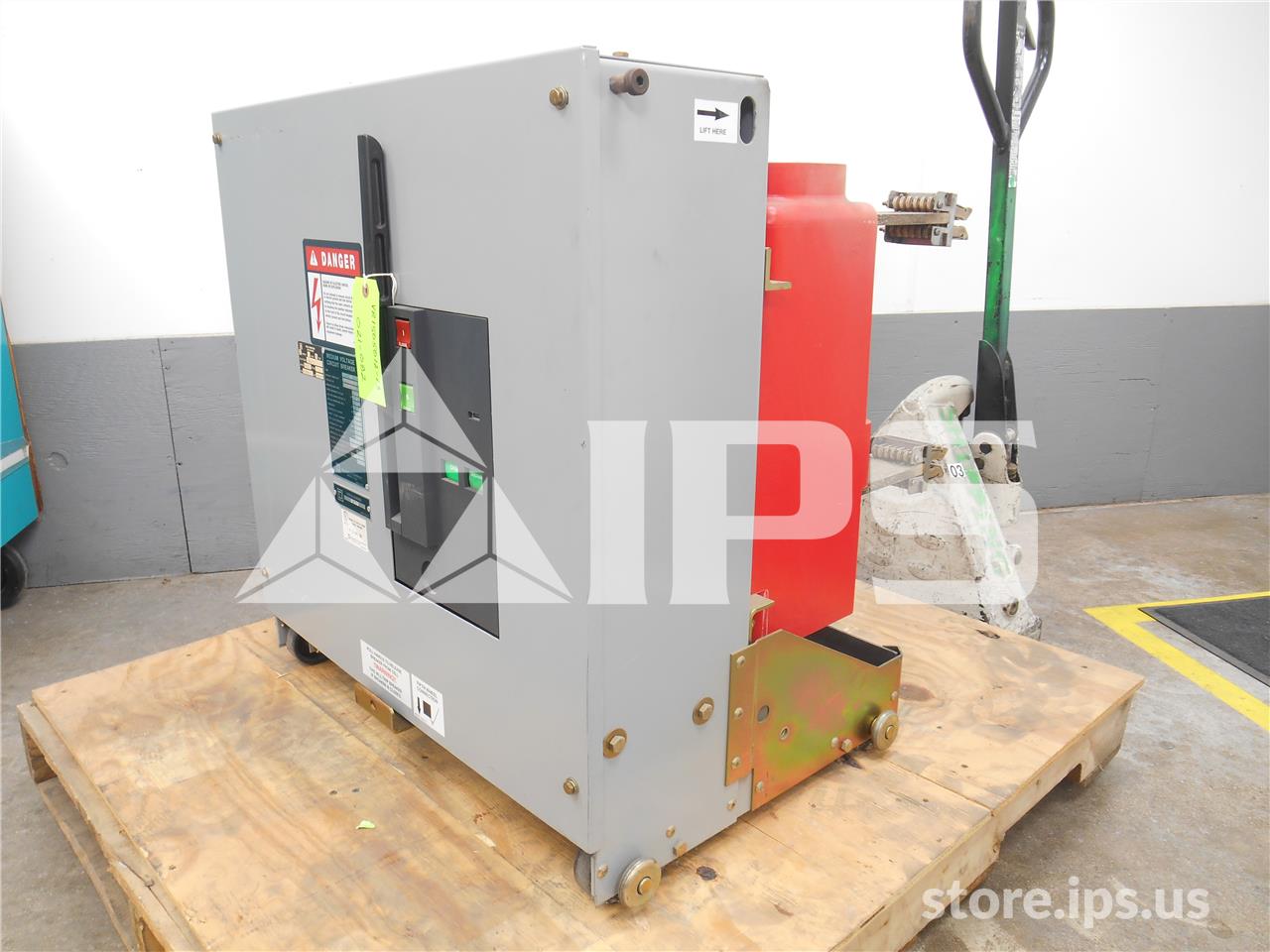 1200 Amps Square D Vad-5 Vr V5d6122nu00 15 KV 500mv Amps Parts Unit - Image 4
