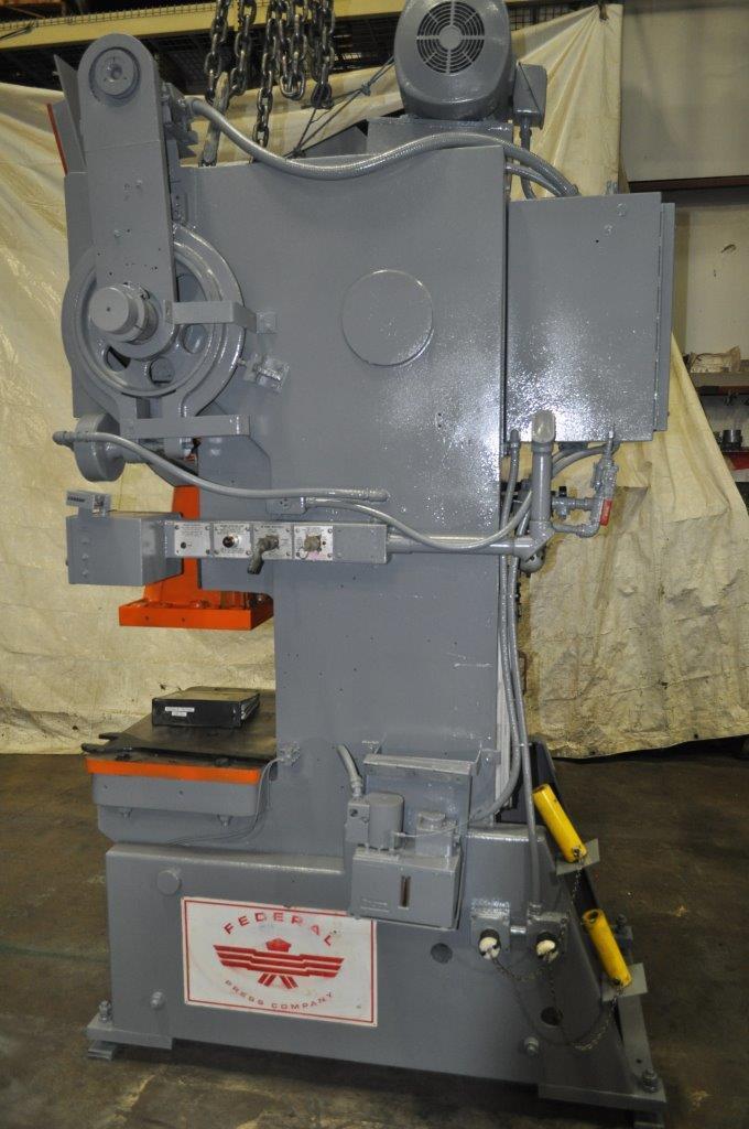 60 Ton, Federal #60, 4" stroke, 13" Shut Height, 2.5" adj., 32" x 21" bed, 120 SPM, air clutch & brake, 1982 - Image 6