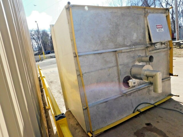 Aluminum hopper, 60" x 96" straight wall, 8" valve, 24" manhole, missing legs - Image 8