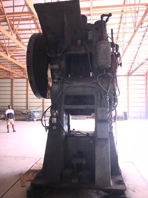700 Ton, National #700, 8" stroke, 22" Shut Height, 90 SPM, 14.5" windows, air cooled & brake - Image 9