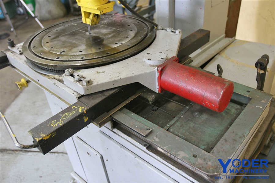 18" x 13" Amada #VAC-500, band saw, 156" blade, vari-speed, 2 HP, feed table stroke, #54558 - Image 6