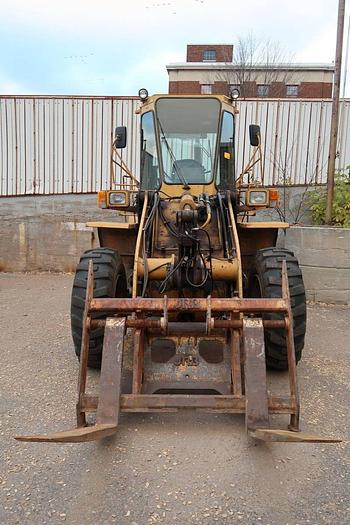 Dresser #512, pay loader, 5' fork attachment, diesel engine, 14646 running hours - Image 2