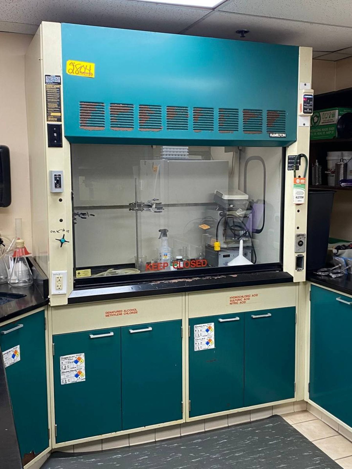 Hamilton #Safe-Aire, 31" W x 61" L x 55" H fume hood w/54L0405 Safe Aire monitor - Image 2