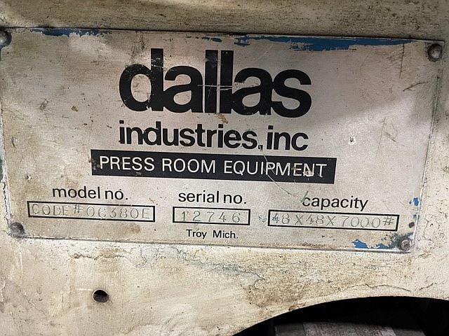 7000 lb. Dallas #06380E, coil reel, 48" width, 48" outside dimension, 3 leaf mandrel, coil keeper arms - Image 4