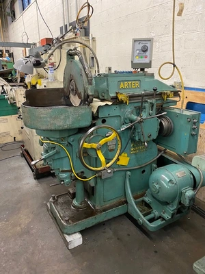 Arter #A-12, rotary surface grinder w/horizontal spindle for sharpening shaper cutters - Image 2