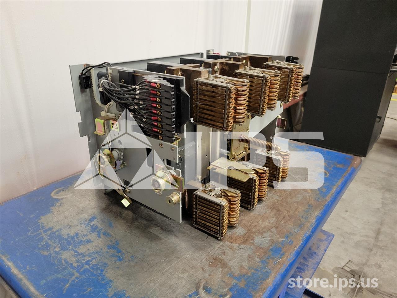 1600 Amps GE Ssd Power Break Ii Mo/do (ssd16) 48 Volts DC Shunt Trip, Mvt Plus Lsi, 1600 Amps Ct, 1200 Amps Rp - Image 2