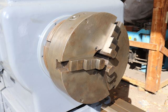 32"/60" x 144" LeBlond, Sliding Gap Bed, 15" 3-Jaw chuck, 8-400 RPM, 2.25" thru hole, thread - Image 6