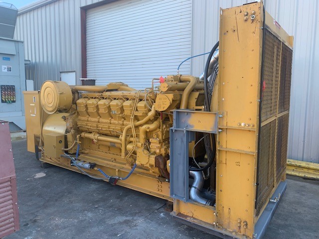 1000 KW Caterpillar #3512, diesel engine, 1113 hours, 1982, S/N 24Z00548 - Image 5