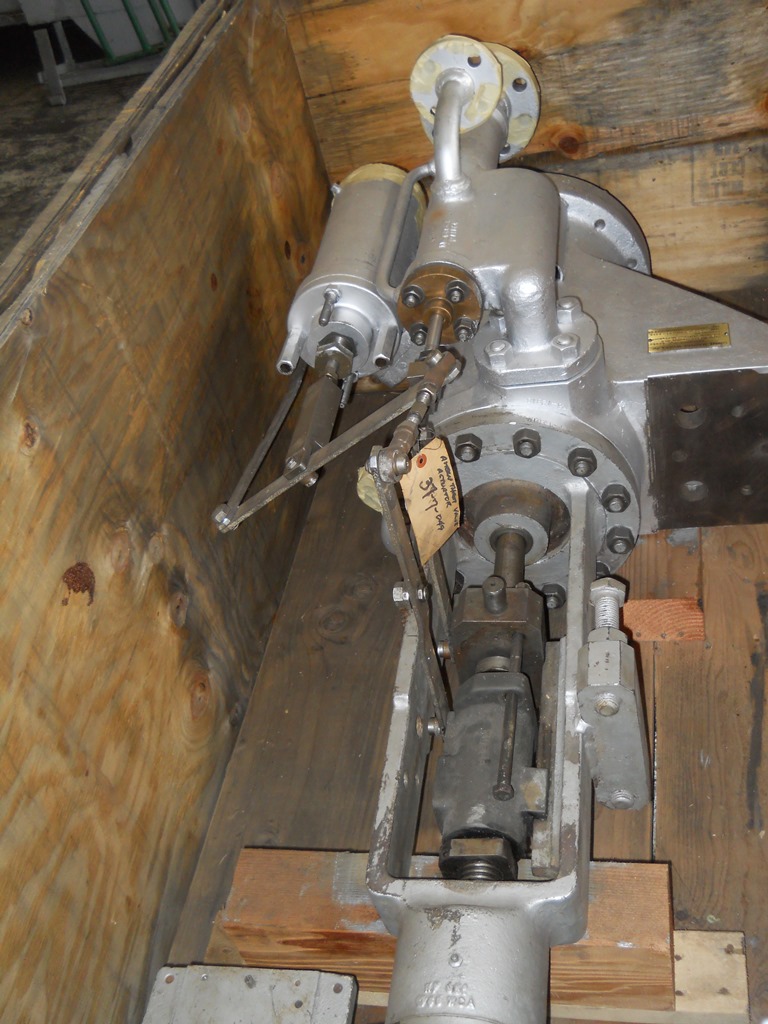 8" Astern, throttle valve, 8", 850 psig @ 950&deg;F - Image 1