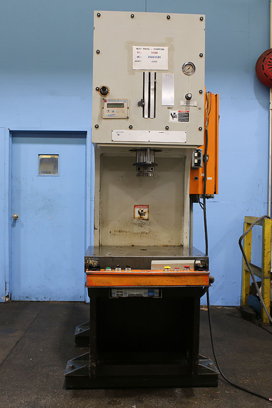 57 Ton, Neff #DF50-15M, hydraulic C-frame press, 10" stroke, 10" thrt, 24" daylight, 30" x21.5" bed, 2001 - Image 2
