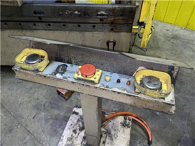 90 Ton, Cincinnati #90FMIIx8, hydraulic press brake, 8' overall, 78" between housing, 8" stroke, automatic - Image 8
