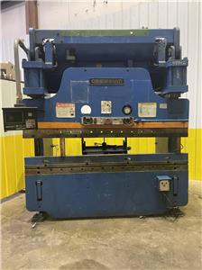 135 Ton, Cincinnati #135FMIIx8, hydraulic press brake, 8' overall, 78" between housing, 8" stroke, electric - Image 2