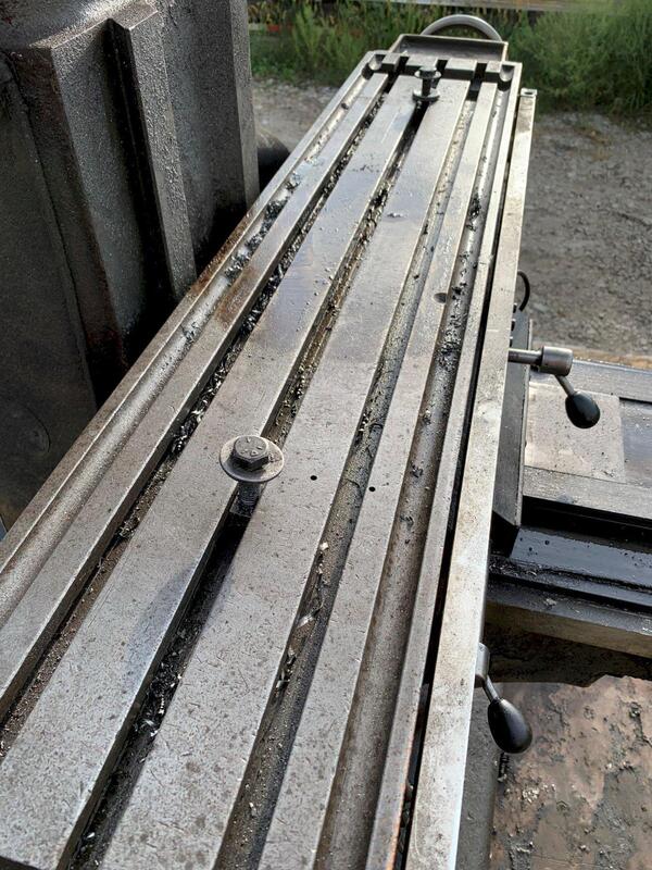 Wells-Index #747, 9" x46" tbl, 6" spindle, 1 HP, Mitutoyo digital read out, X-Axis power feed - Image 3