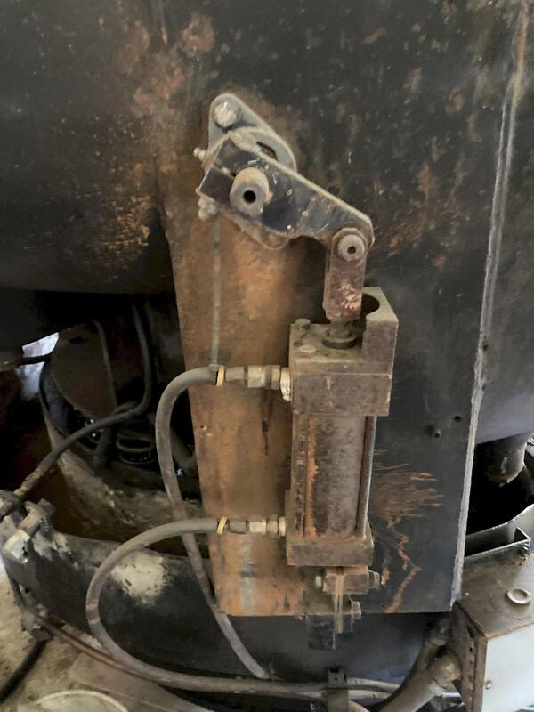 22 cu.ft. Roto-finish #ST-20, Vibratory finishing Machine, 72" bowl diameter, 10 HP AC - Image 5