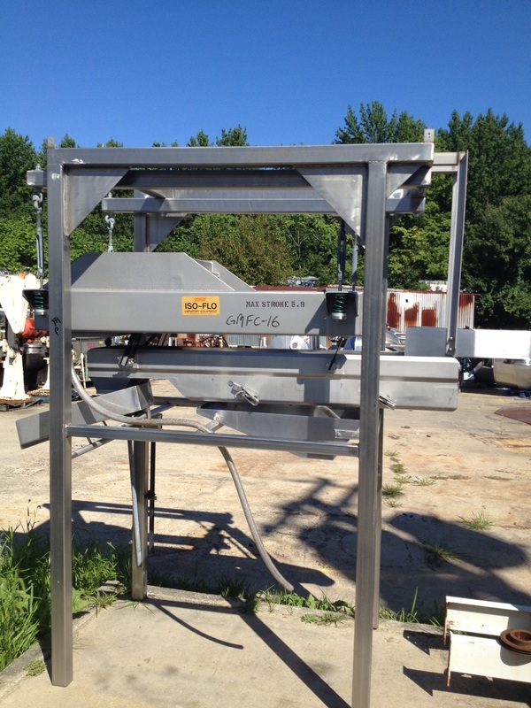 12" wide x 6' long, Key, vibratory conveyor, 8' 4" OAH, 42" wide - Image 1