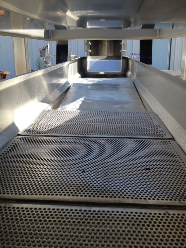 12" wide x 6' long, Key, vibratory conveyor, 8' 4" OAH, 42" wide - Image 3