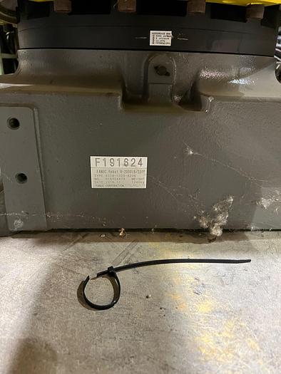 Fanuc, R-2000iB/210F, 6-Axis robot, R30iB controller, 210 Kg, 2655mm reach, #104632 - Image 3