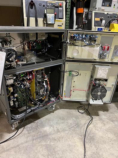 Fanuc, R-2000iB/210F, 6-Axis robot, R30iB controller, 210 Kg, 2655mm reach, #104632 - Image 8