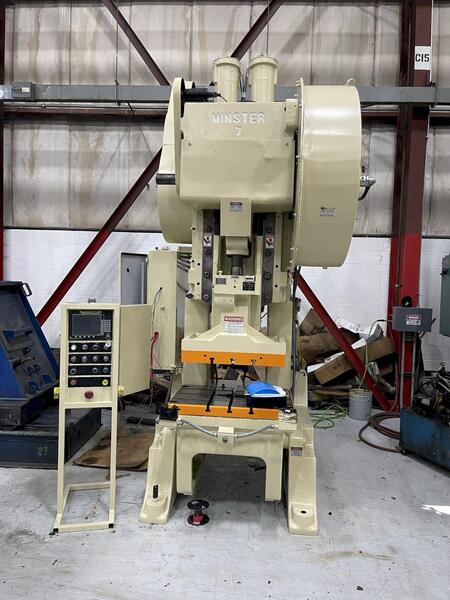 75 Ton, Minster #7, 6" stroke, 21" Shut Height, air clutch & brake, 45 SPM, motorized adjust, 1975 - Image 1