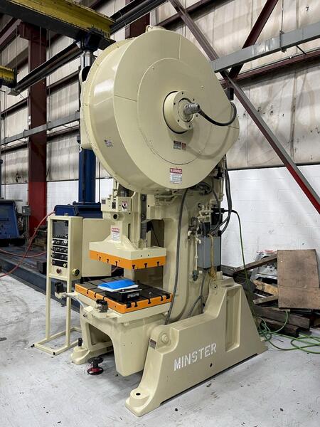 75 Ton, Minster #7, 6" stroke, 21" Shut Height, air clutch & brake, 45 SPM, motorized adjust, 1975 - Image 5