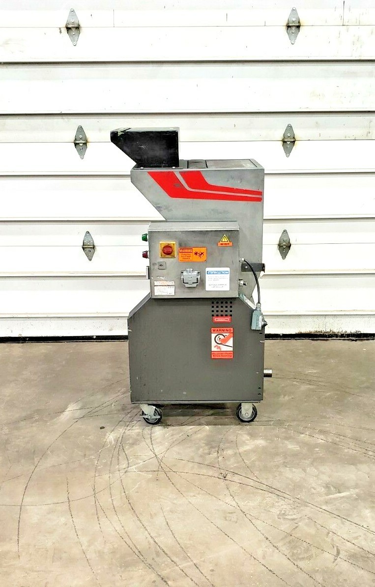 16" x 1/2" Cumberland #6516, granulator, 5 HP, 1750 RPM, 208-230/460 V., 3 phase - Image 1