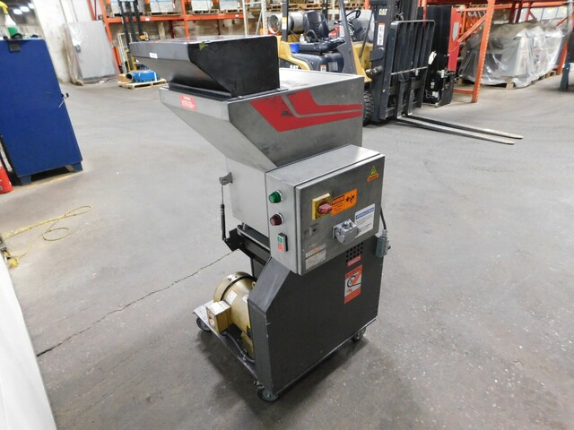 16" x 1/2" Cumberland #6516, granulator, 5 HP, 1750 RPM, 208-230/460 V., 3 phase - Image 6