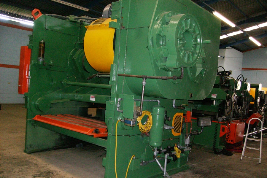 72" x 3/4" McNeil #12E-6, Plate Shear, 575 volt 3 phase, S/N MO-9365 - Image 2