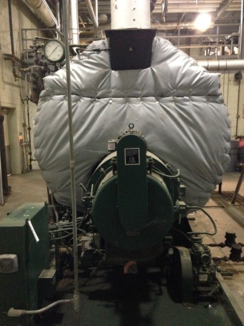200 HP Johnston #PFTA-B200-4LG-200S, 150 psig, 3 phase, 460 Volts, natural gas, #2 Oil, 1994 (3 available) - Image 2