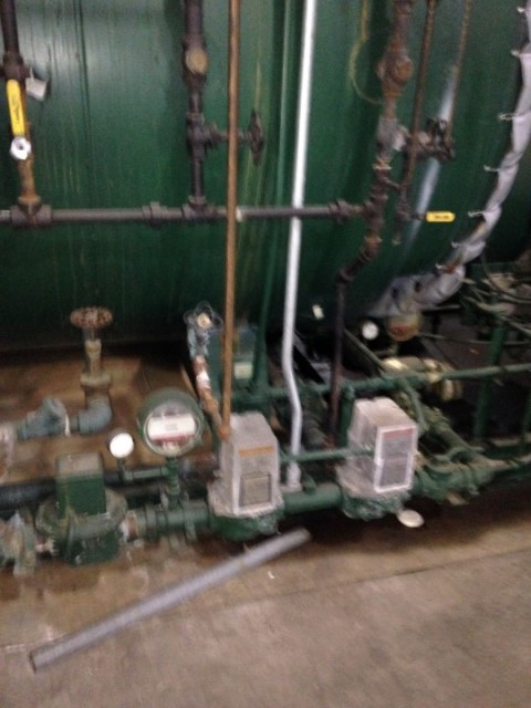200 HP Johnston #PFTA-B200-4LG-200S, 150 psig, 3 phase, 460 Volts, natural gas, #2 Oil, 1994 (3 available) - Image 9
