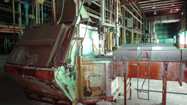 Toyota, Aluminum Holding Furnace, natural gas, 8000 lb., with controls - Image 2