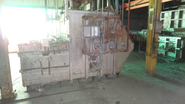 Toyota, Aluminum Holding Furnace, natural gas, 8000 lb., with controls - Image 4