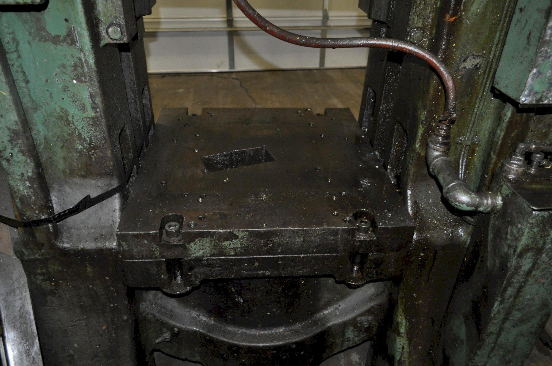400 Ton, Bliss #663-A, knuckle joint press, 10" stroke, 19.5" Shut Height,.5" adj., 18 SPM, 30.5" x30.5" bed - Image 10