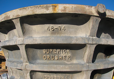 48" x 74" Allis-Chalmers, gyratory crusher, 3000 TPH, 500 HP - Image 1