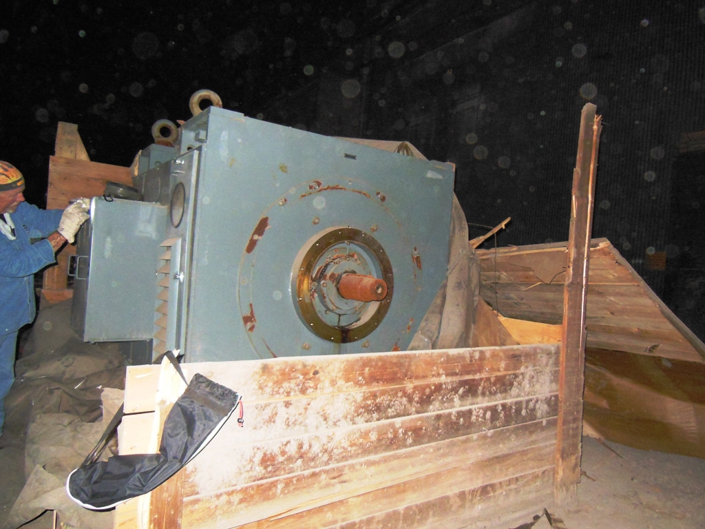 1000 HP 430/1290 RPM Reversing Motor, 500 VDC (3 available) - Image 2