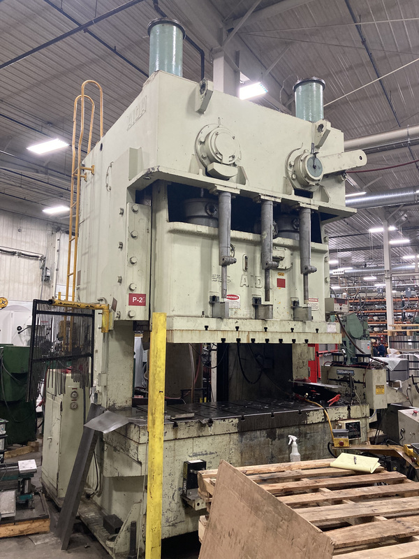 220 Ton, Aida #PDC-20, double crank gap frame press, 9.8" stroke, 19.6" Shut Height, 4.1" adj., 33 SPM, 94.4" - Image 2